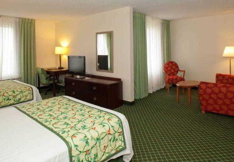 Fairfield Inn & Suites By Marriott Cleveland Streetsboro Exterior foto