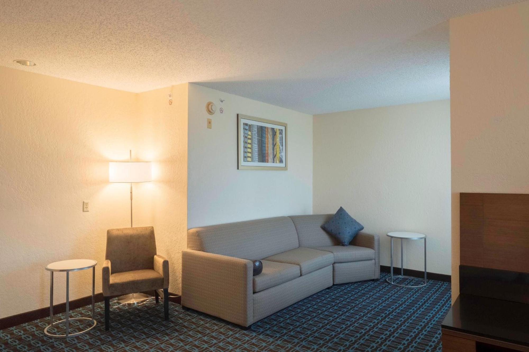 Fairfield Inn & Suites By Marriott Cleveland Streetsboro Exterior foto