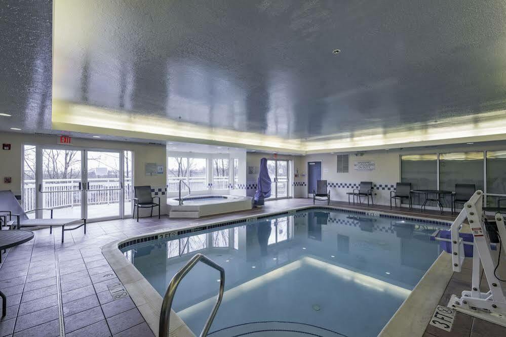 Fairfield Inn & Suites By Marriott Cleveland Streetsboro Exterior foto